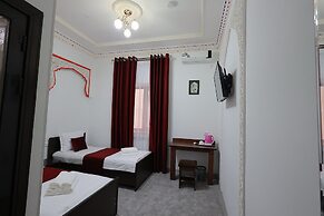 Jahangir Boutique