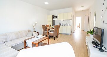 Deluxe Apartments Goya