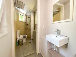 Yasmine Apartments