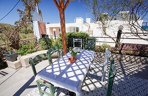 Yasmine Apartments