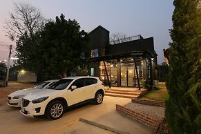 Manonnee Hotel