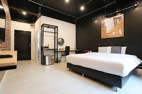 Manonnee Hotel