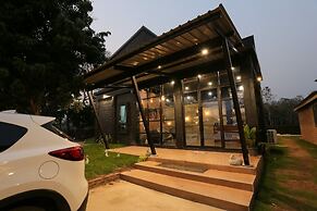 Manonnee Hotel