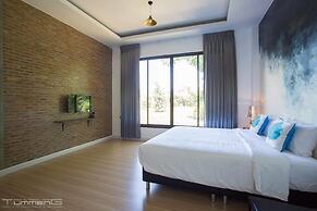 Manonnee Hotel