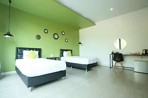 Manonnee Hotel