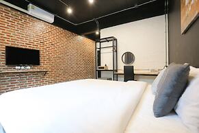 Manonnee Hotel