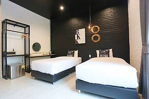 Manonnee Hotel