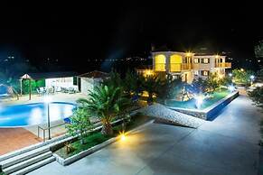 Glyfada Villas