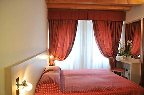 Hotel 5 Colonne