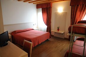 Hotel 5 Colonne