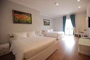 Hotel Du Lys Dalat