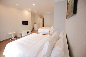 Hotel Du Lys Dalat