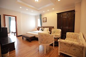 Hotel Du Lys Dalat