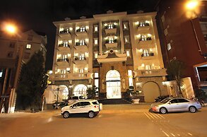 Hotel Du Lys Dalat