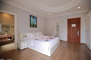Hotel Du Lys Dalat