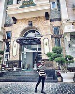 Hotel Du Lys Dalat