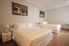 Hotel Du Lys Dalat