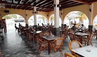 Lemon Grove Hotel and Studios