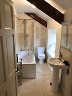 Picton House Hotel