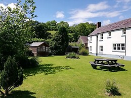 Picton House Hotel