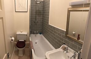 Picton House Hotel