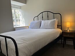 Picton House Hotel