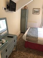 Picton House Hotel