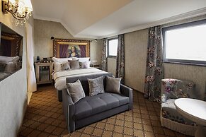 Mystery Hotel Budapest, Preferred Hotels & Resorts