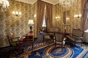 Mystery Hotel Budapest, Preferred Hotels & Resorts