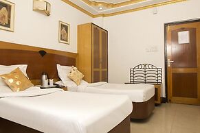 Hotel White House