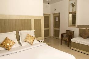 Hotel White House