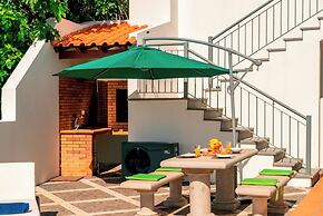 Casa Amaro Mar by Our Madeira