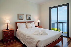 Casa Amaro Mar by Our Madeira