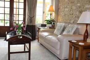 Le Patio Chambres et Table dHotes
