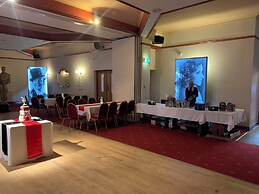 Oyo Dunmar House Hotel
