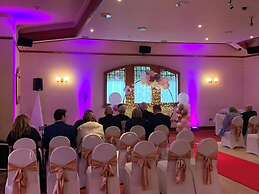 Oyo Dunmar House Hotel