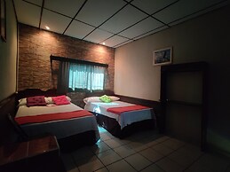 Hotel Latino