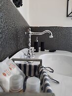Villa Ada B&B
