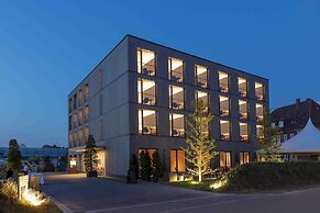 2nd Home Hotel