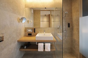 2nd Home Hotel
