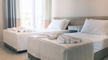 Kaizen Gate Hotel