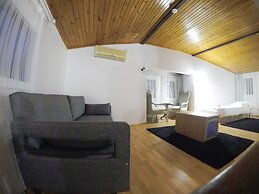Kaizen Gate Hotel