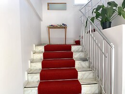 Kaizen Gate Hotel