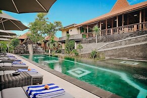 Bale Gede Lembongan