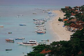 Bale Gede Lembongan