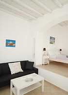 Lino Apartments
