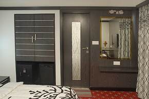 Aditi Hotel