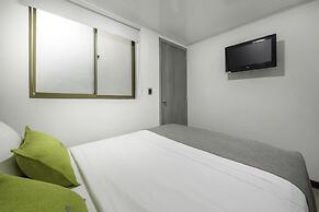 Ayenda 1024 Agora Inn