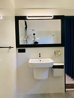 Vimanra Hotel