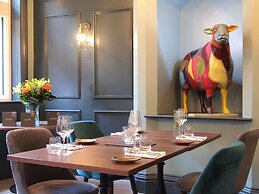 The Fleece Hotel
